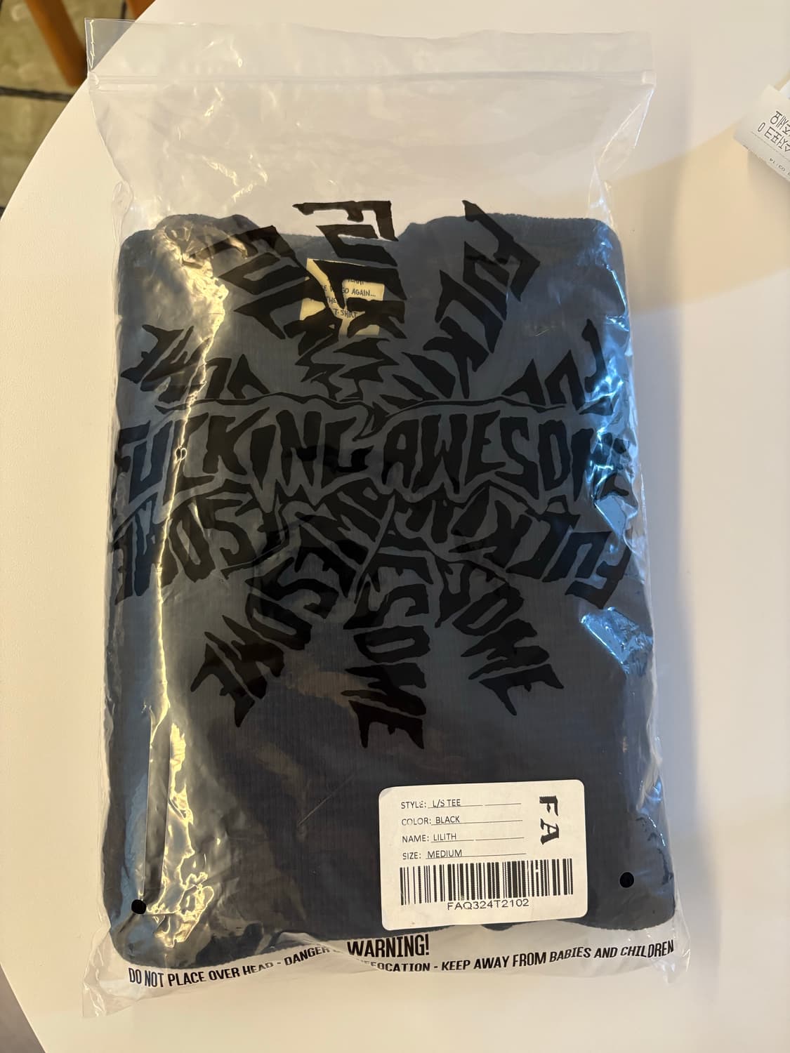 퍼킹어썸 릴리트 롱슬리브 블랙 M 새상품 상품이미지4