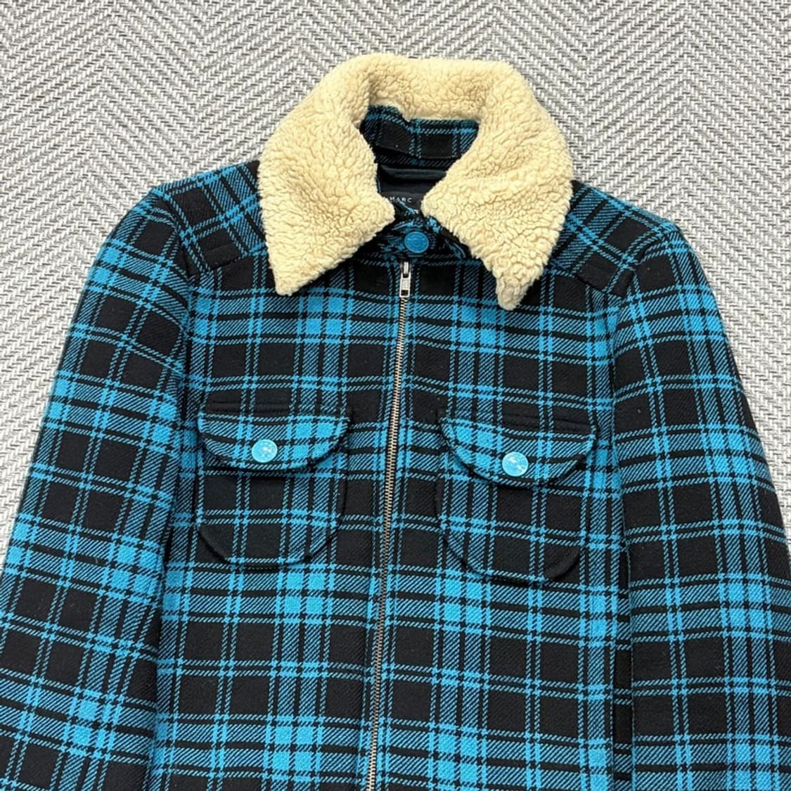 마크제이콥스 퍼카라 체크 자켓 v2668 상품이미지3