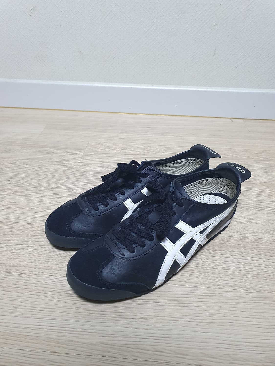 오니츠카타이거 멕시코66 블랙/화이트 280 상품이미지4