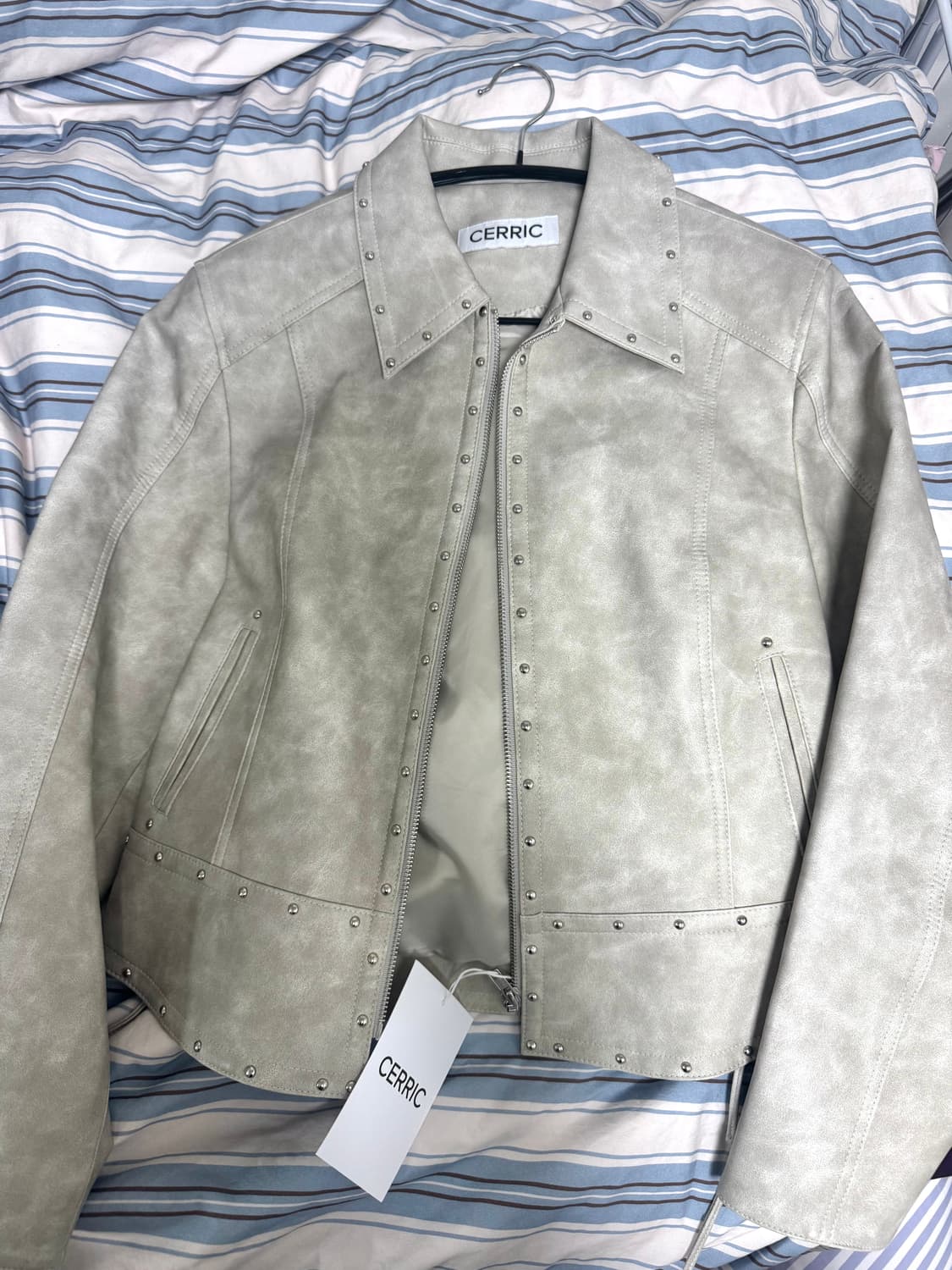 CERRIC 세릭 STUD POINTED JACKET 스터드 자켓 상품이미지6