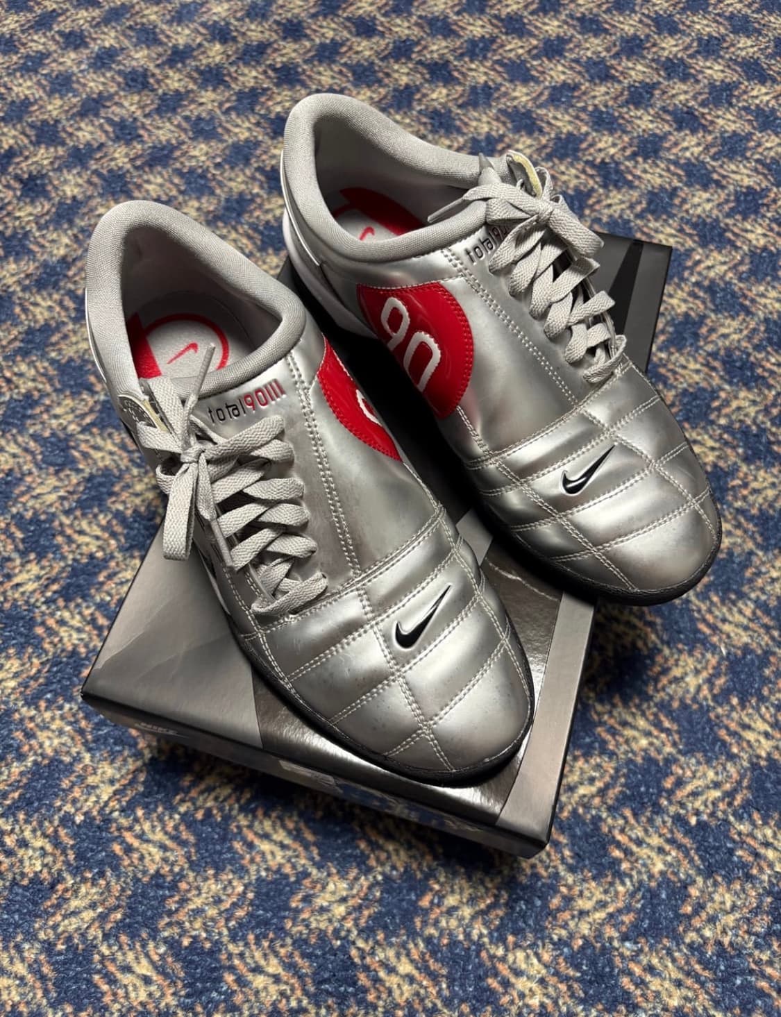 나이키 토탈90 상품이미지1