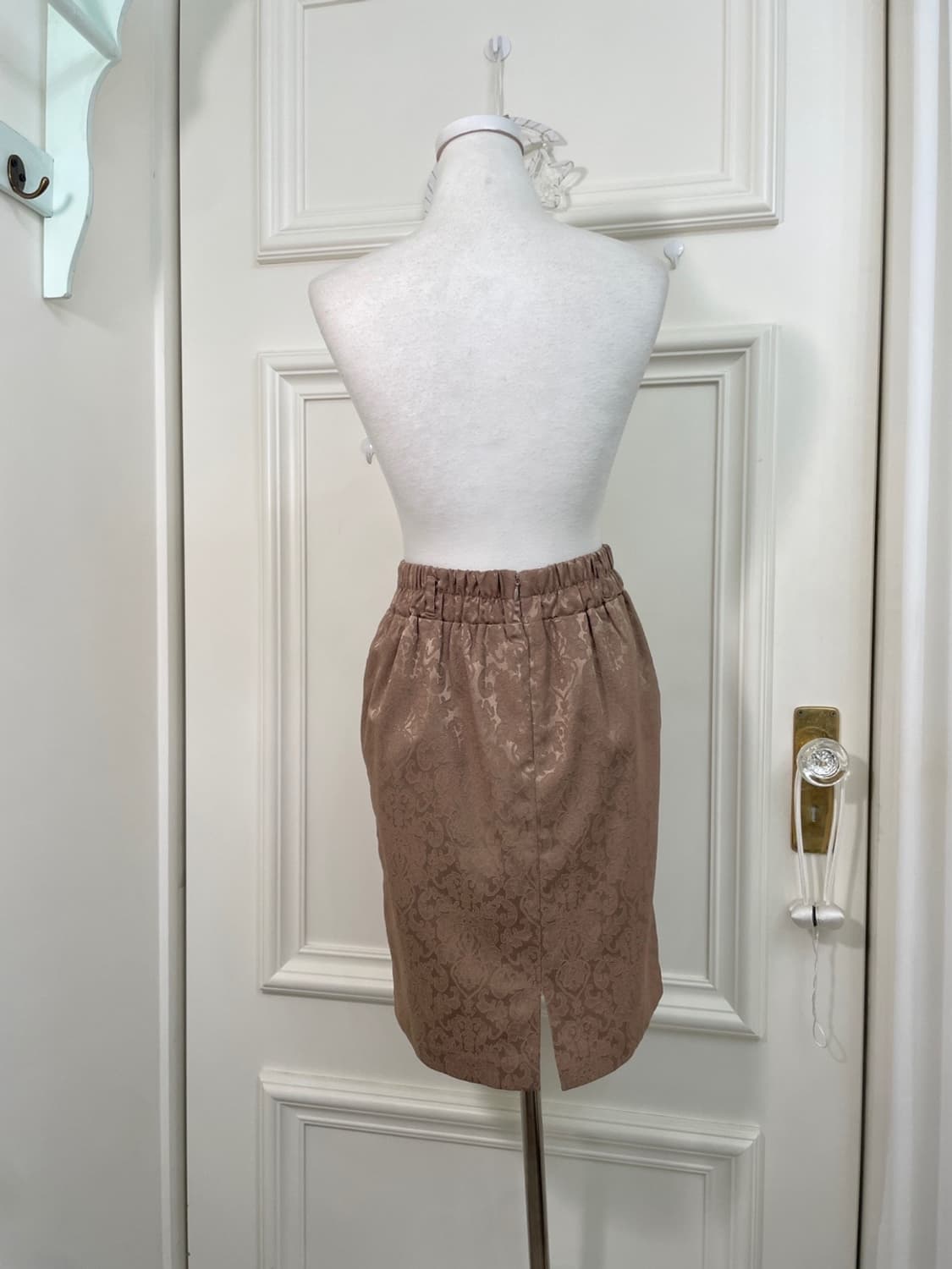 beige brown jacquard midi banding skirt 상품이미지3