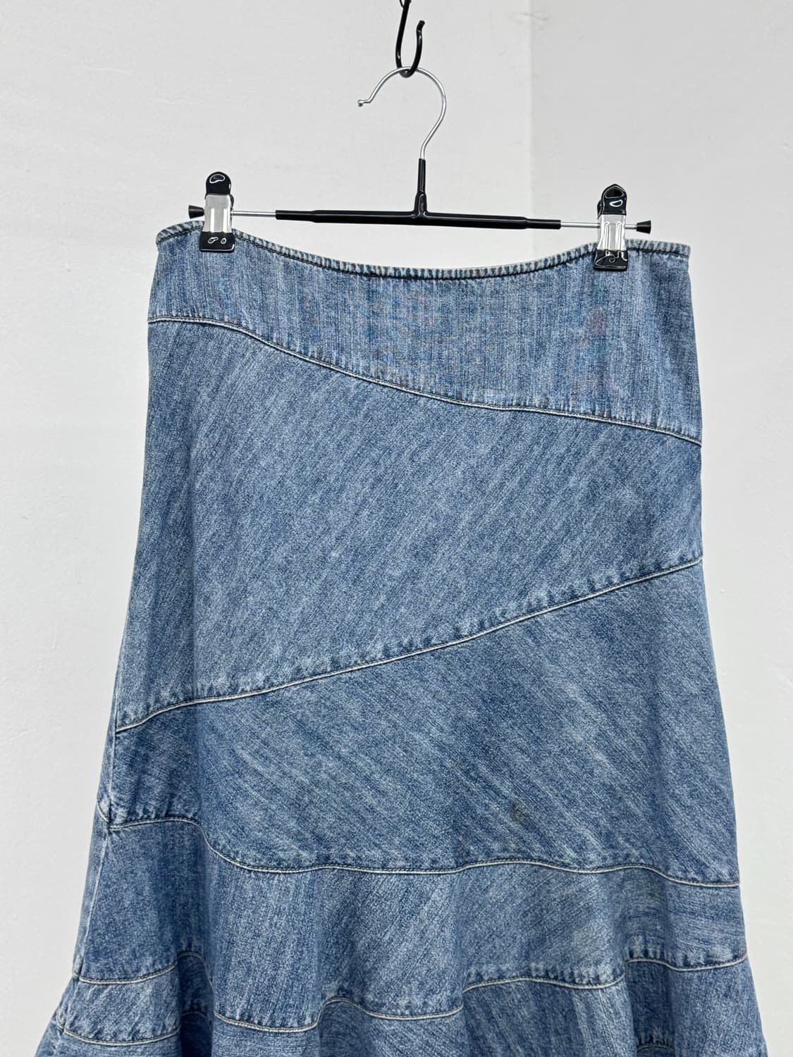 DKNY 데님 절개 스커트 상품이미지4