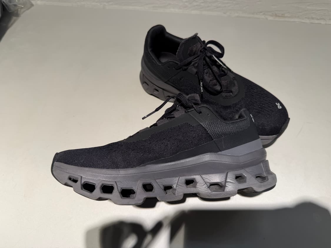 온러닝 클라우드 몬스터 245 상품이미지4