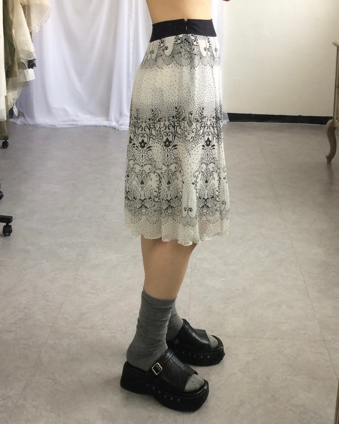 Pattern point pleats midi skirt 상품이미지6