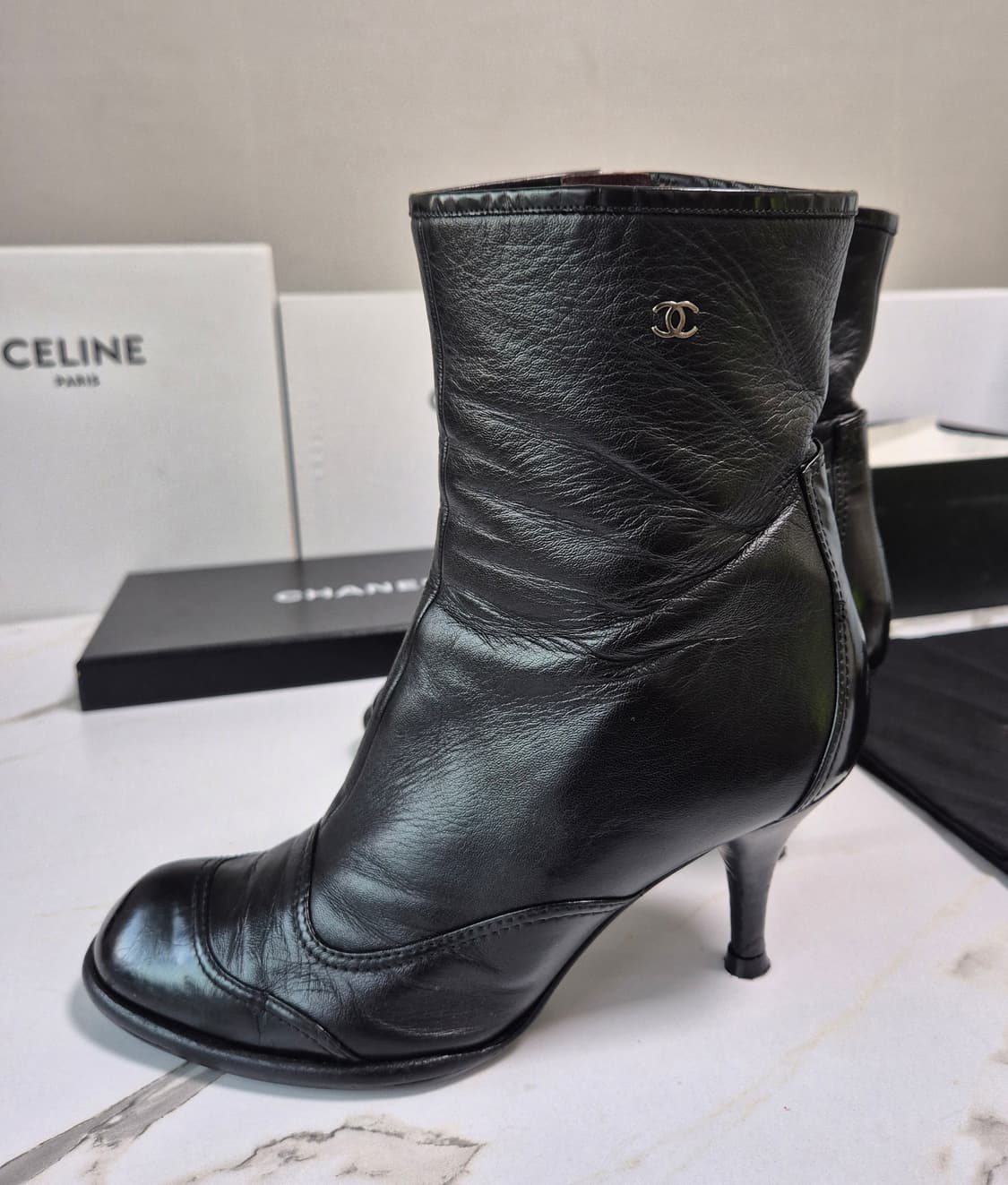 (정품) 샤넬 CC 로고 여성 앵클부츠 38 상품이미지4