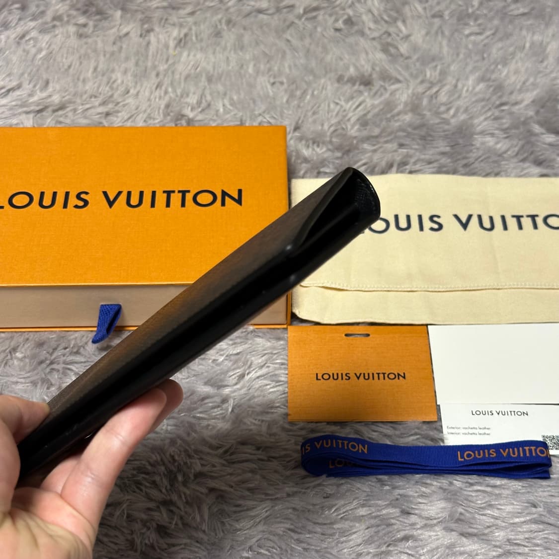 [풀구성] 루이비통 타이가 은장 브라짜 월릿 장지갑 블랙 상품이미지8