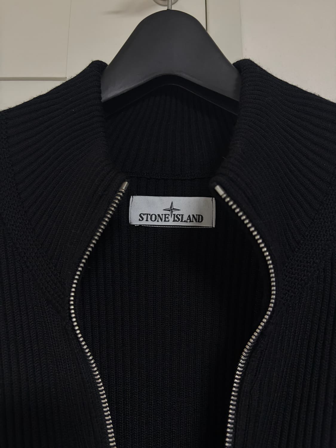 스톤아일랜드 니트집업 상품이미지5