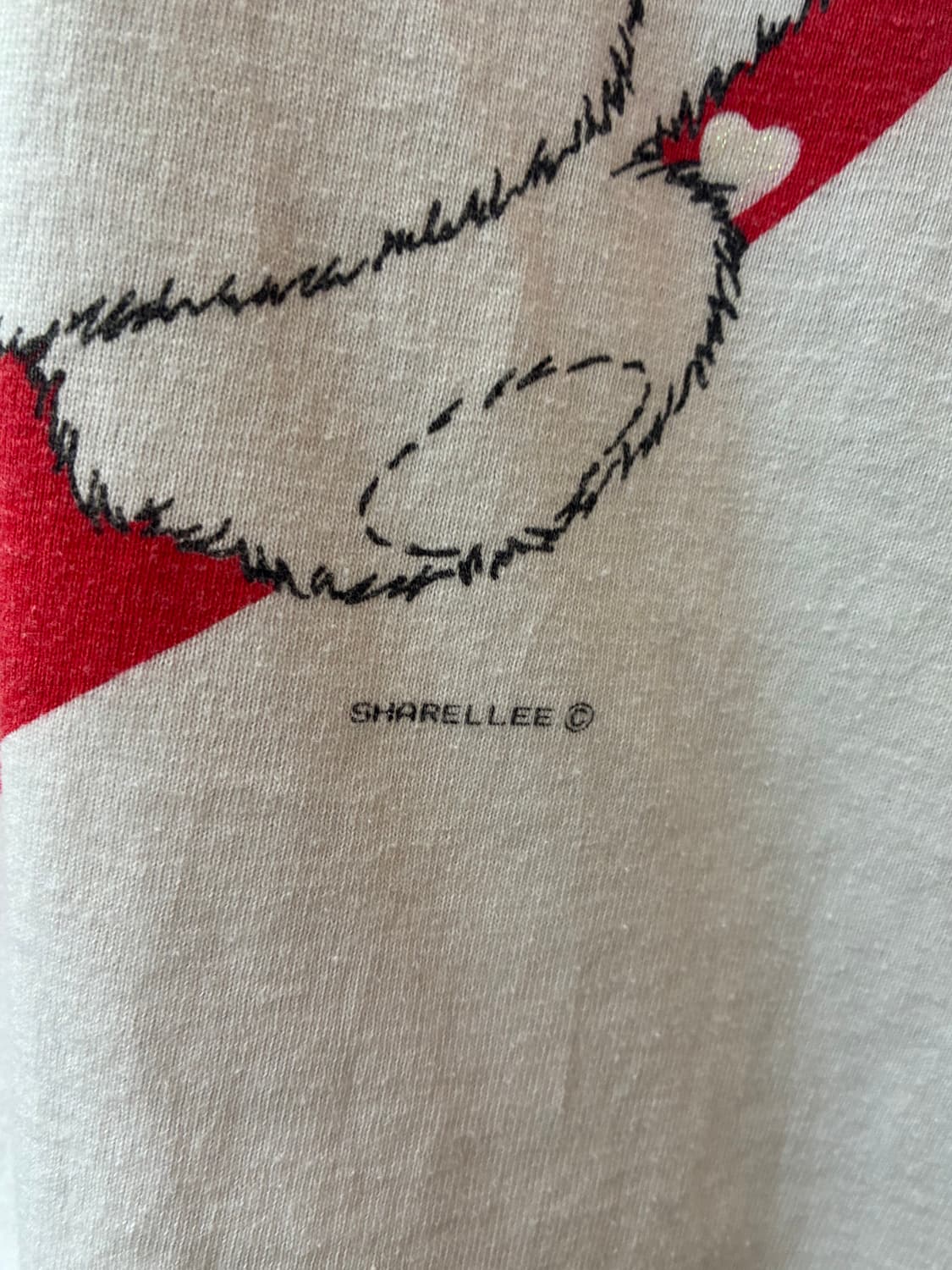 90s Vintage Heart Bear Graphic Tee 상품이미지5