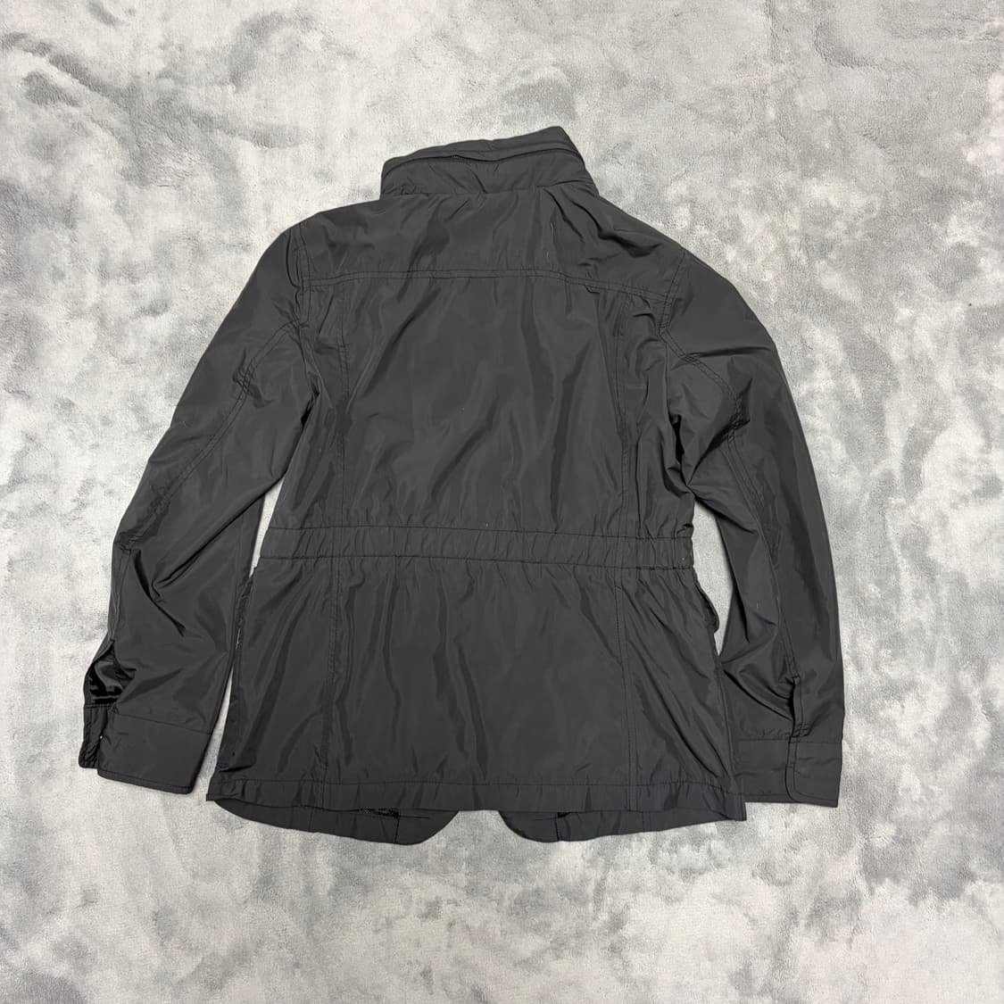 유니클로 여성 바람막이 상품이미지3