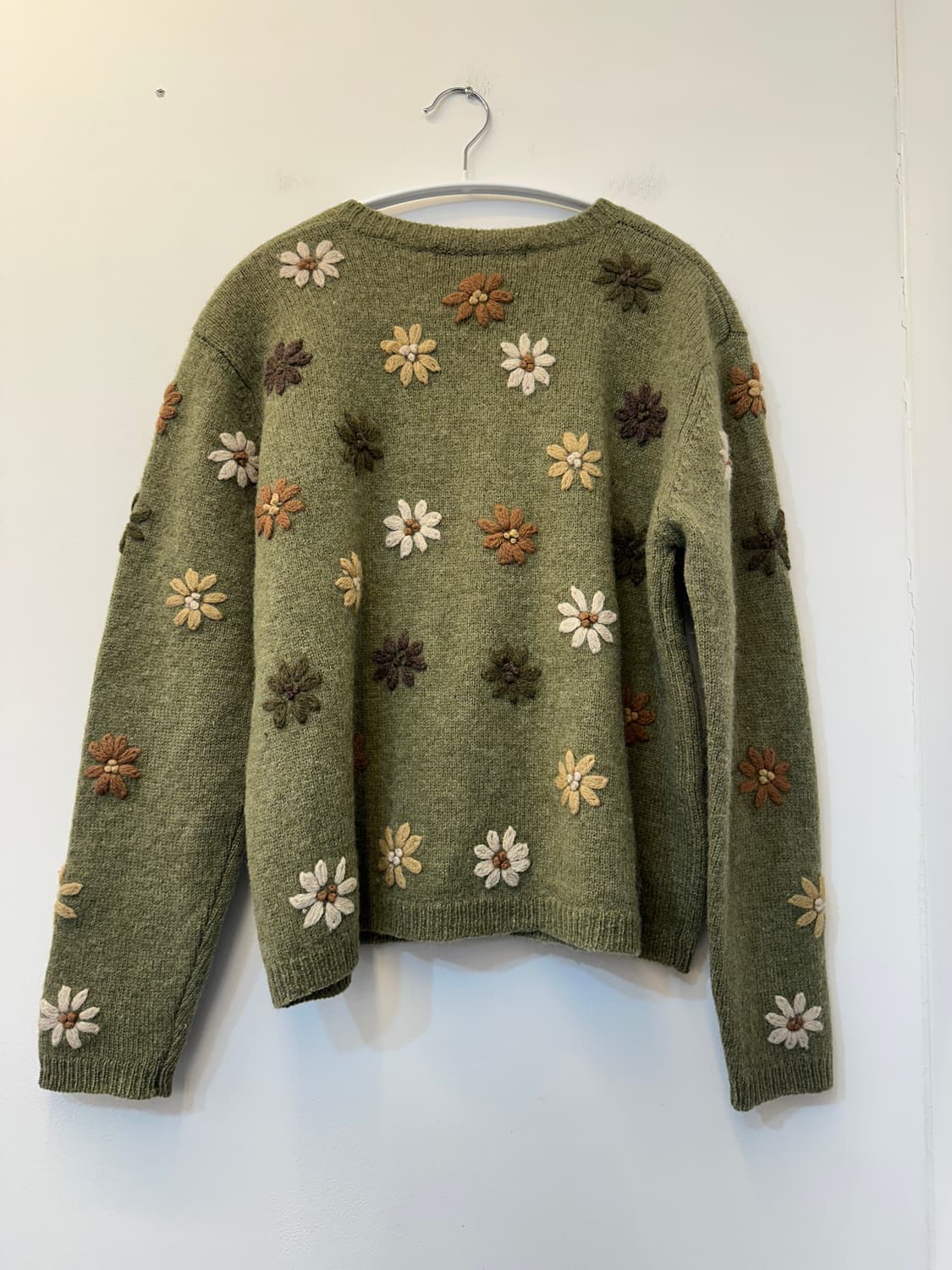 L) karen scott 호주 퓨어 울 카키 플라워 가디건 상품이미지2