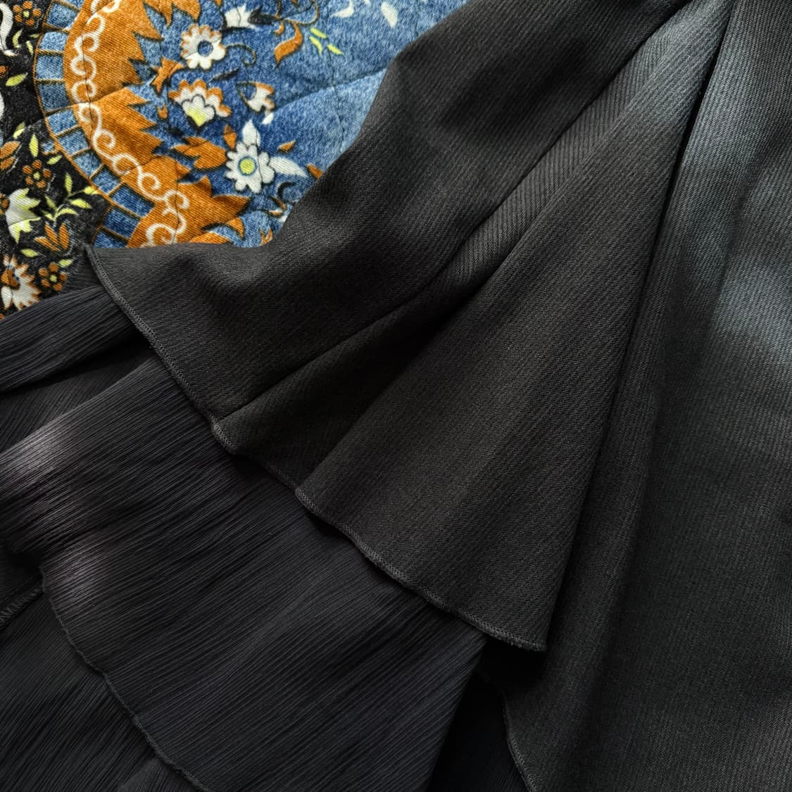 Misekiseoul 미세키서울 언발란스 레이어드 스커트 치마 차콜 컬러 상품이미지5