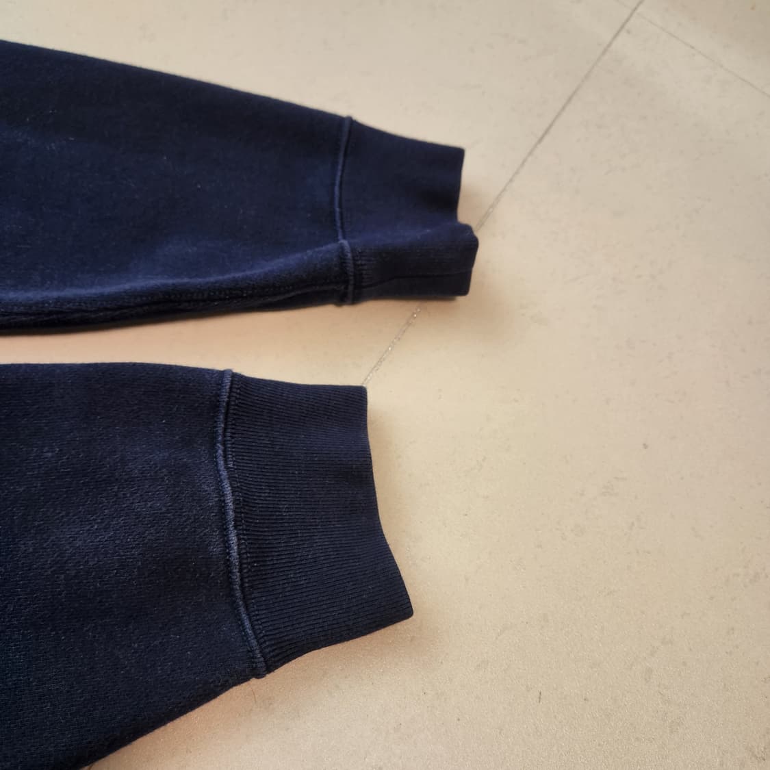 폴로랄프로렌 네이비 기모 맨투맨 상품이미지4