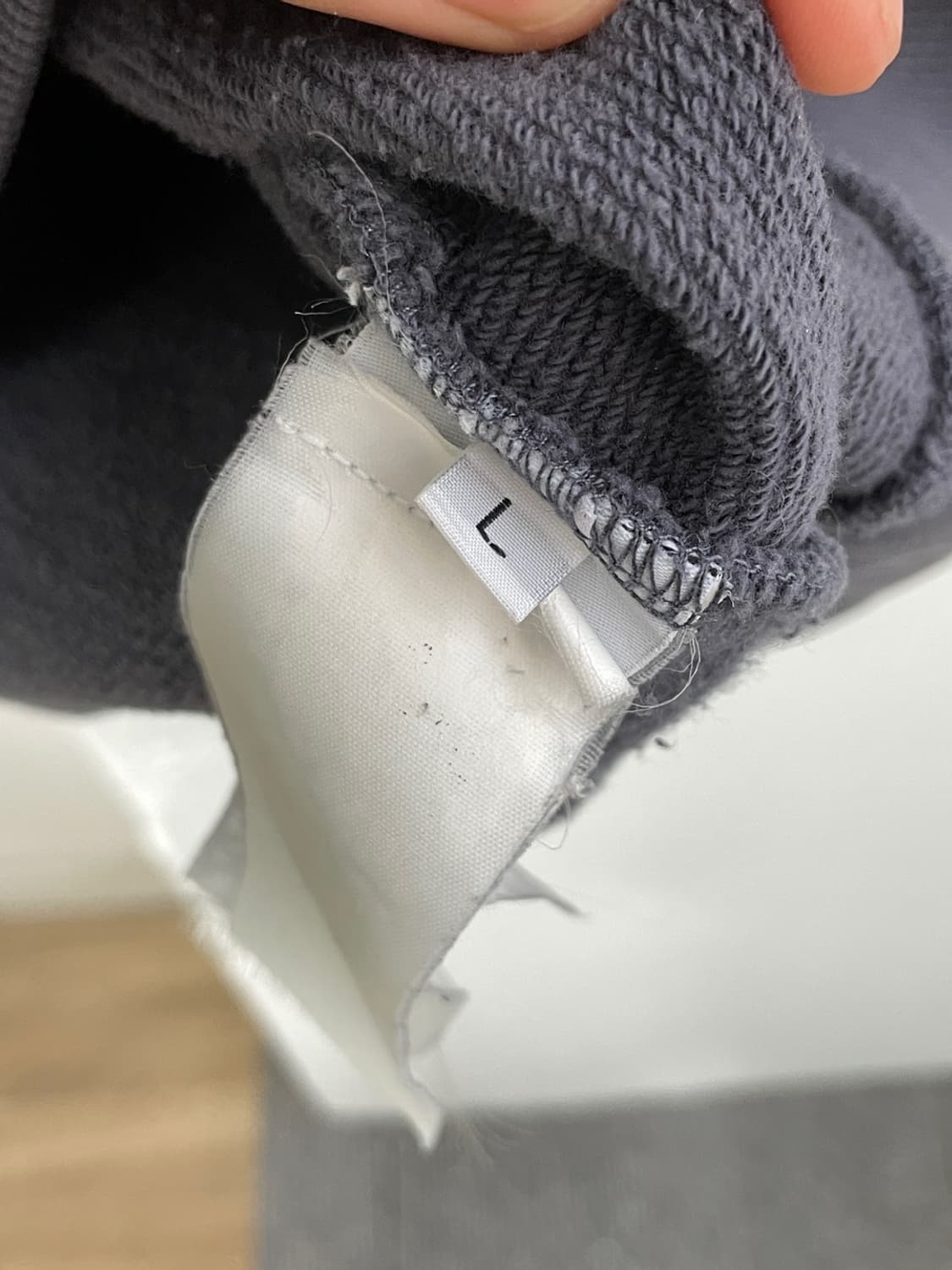 CP 컴퍼니 렌즈 맨투맨 상품이미지8