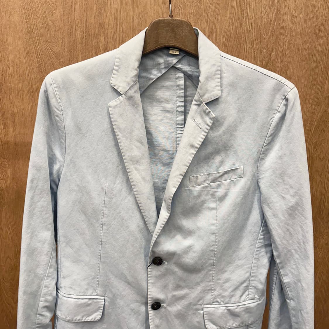 버버리 런던 싱글 자켓 무지 디테일 레귤러핏 라이트 블루 상품이미지4