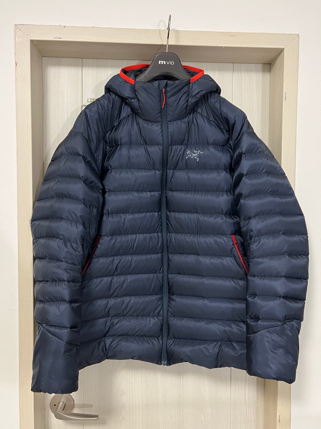 아크테릭스 세륨 LT 패딩 네이비 XXL(설명참조) 상품이미지1