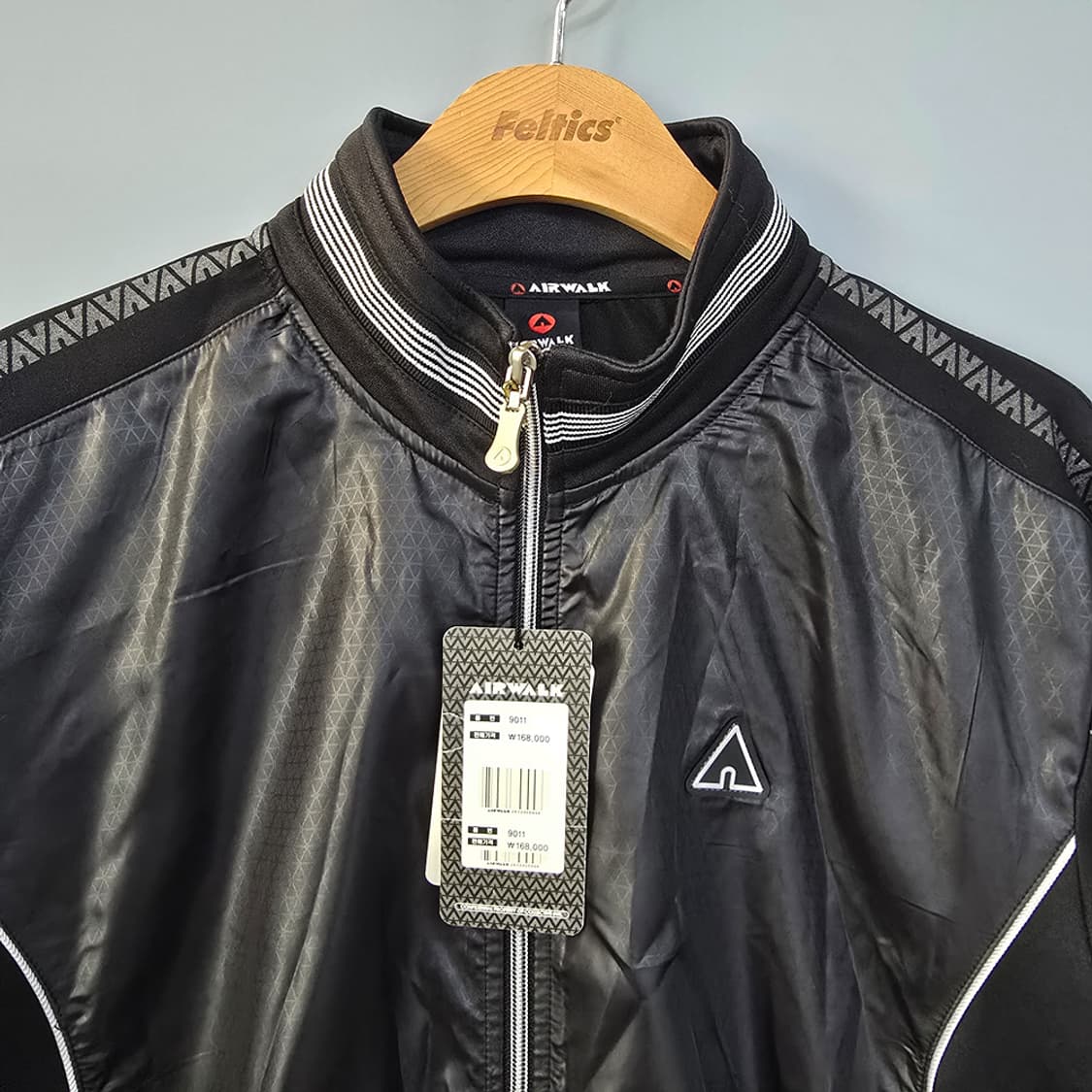 새제품)에어워크(AIRWALK) 트랙 자켓 블랙 110 상품이미지2