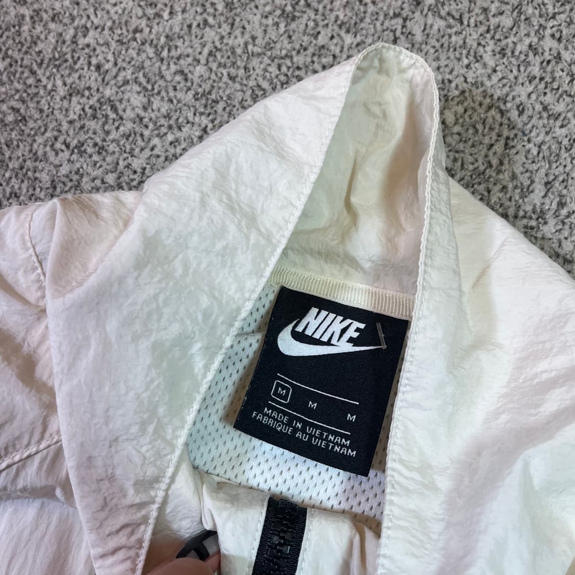 나이키 빅스우시 바람막이 자켓 상품이미지4