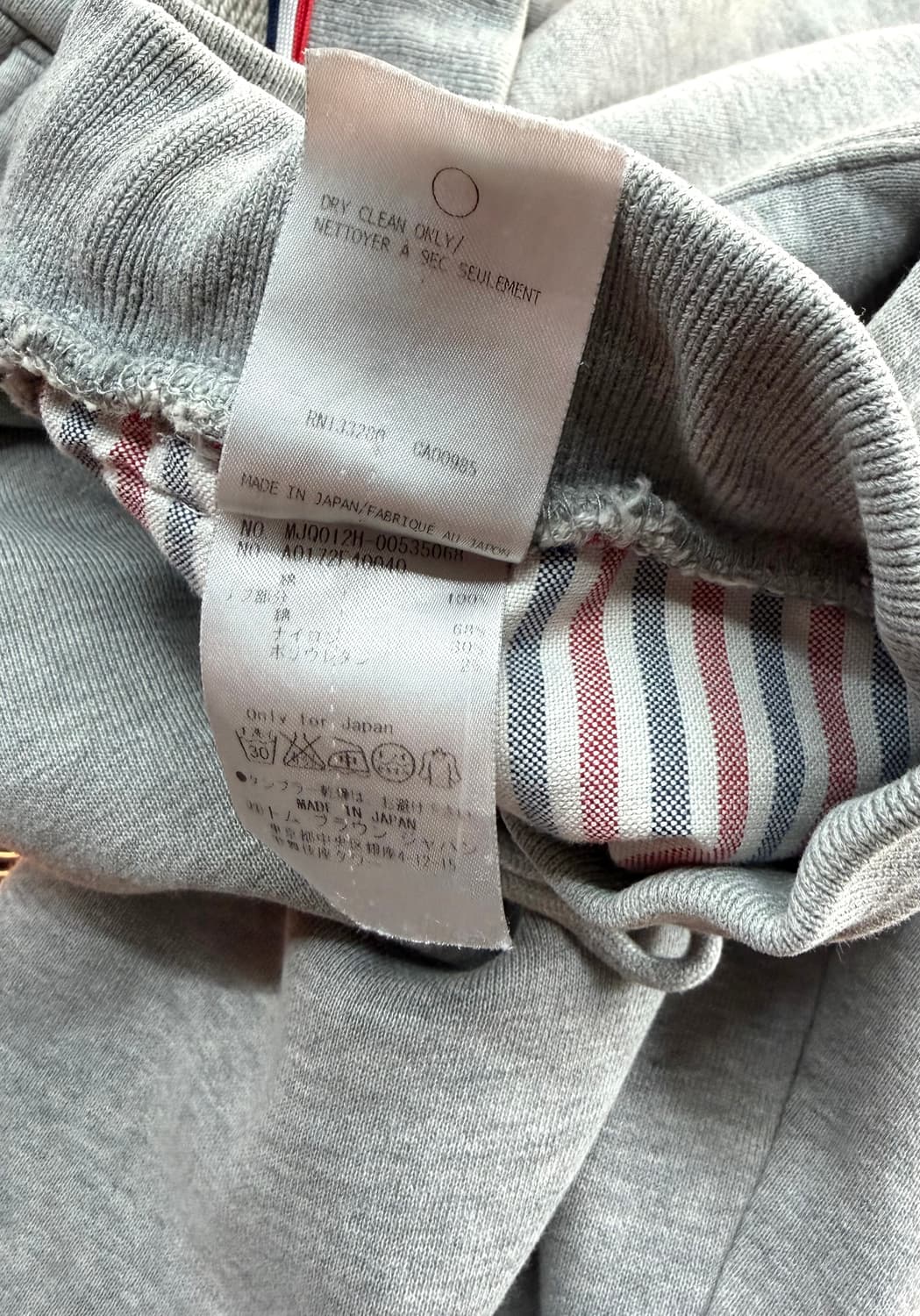 3/ 톰브라운 4-BAR 코튼 스웻 반팬츠 상품이미지10