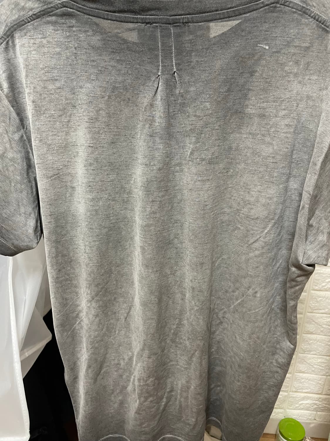 생로랑 워싱 포켓 티셔츠 상품이미지2