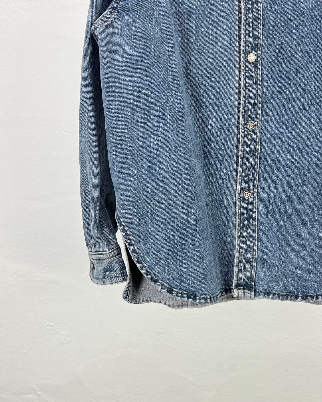 일꼬르소 웨스턴 스톤 워싱 데님 셔츠 자켓 상품이미지4