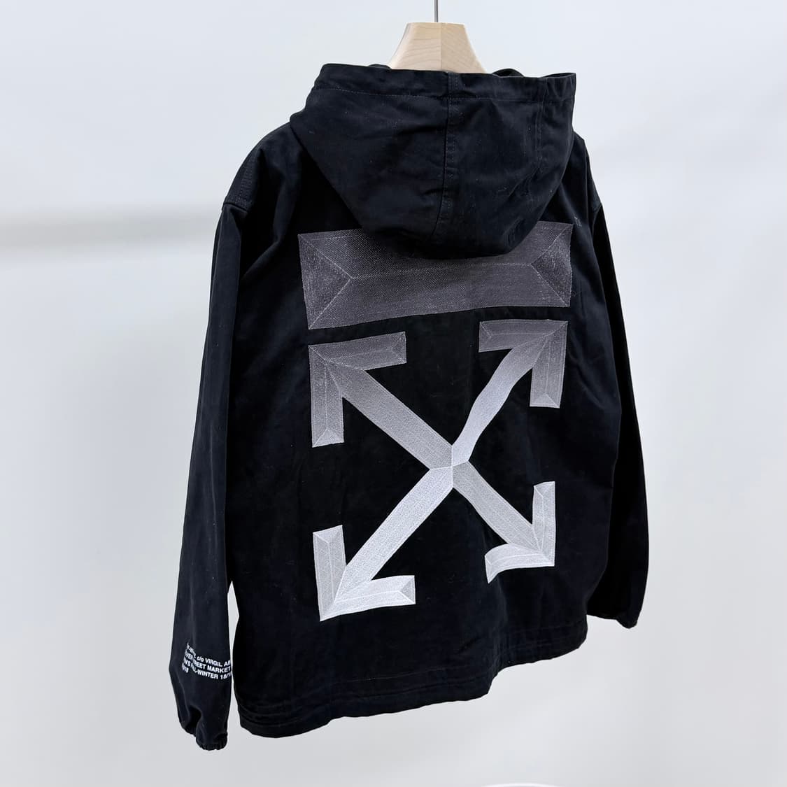 [S급/M] 오프화이트 x 도버스트릿마켓 아노락 후드 자켓 상품이미지2