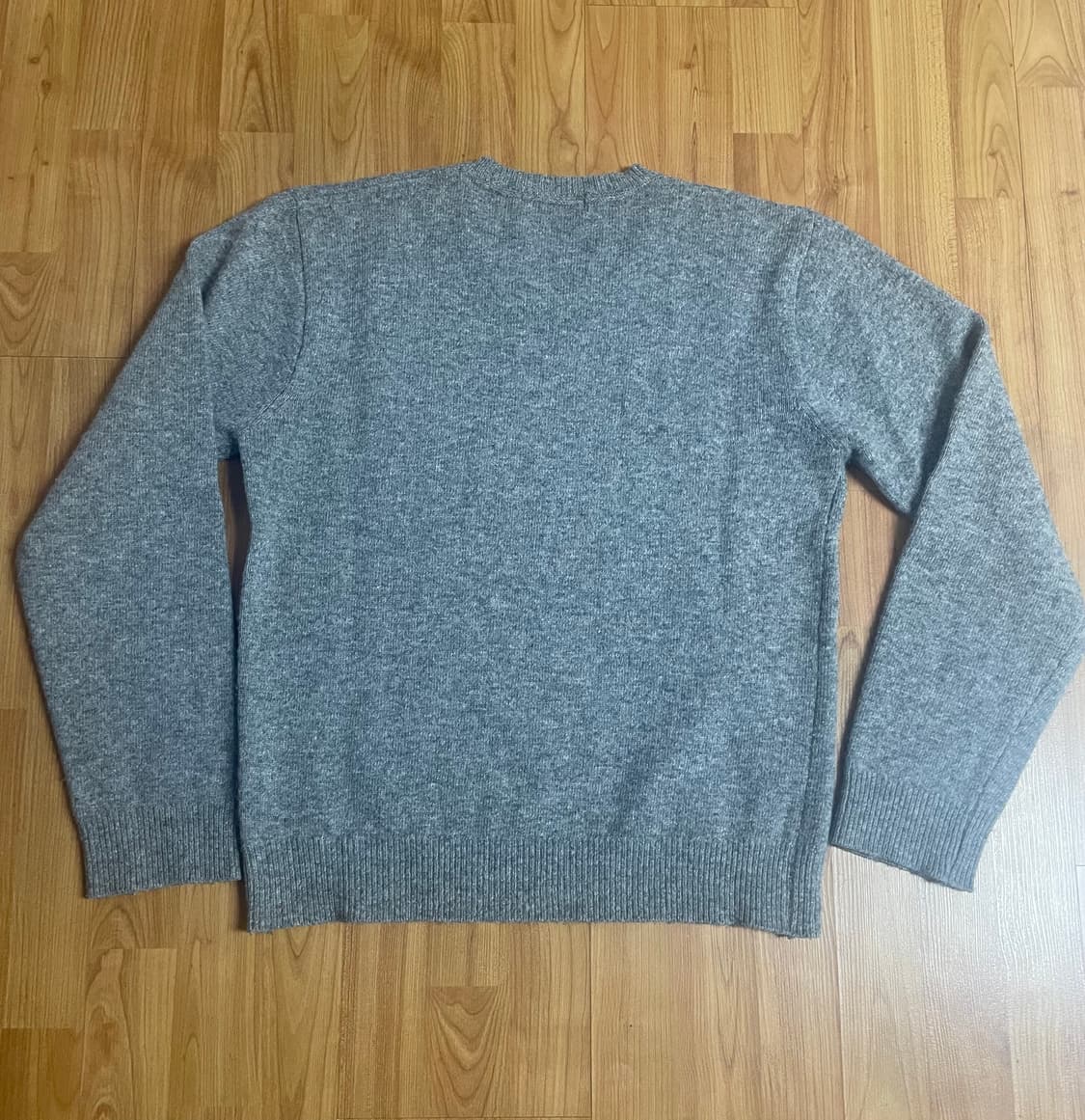 aieul reck니트 50팝니다 상품이미지2