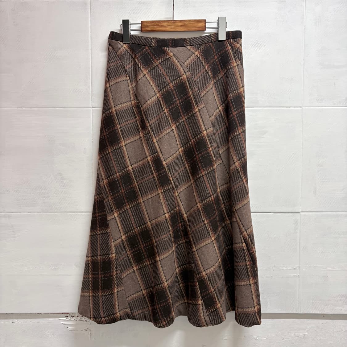 브라운 사선 체크 페어리 모리 롱 스커트 JPN 상품이미지3