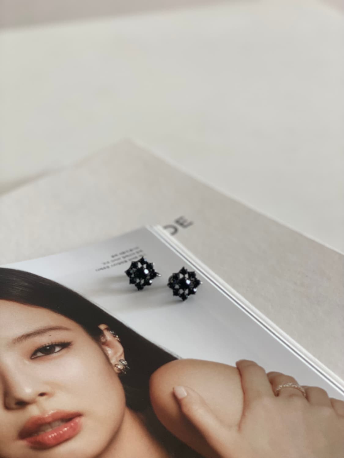 오닉스 블랙 크리스털 클립 이어링 (빈티지) 상품이미지1