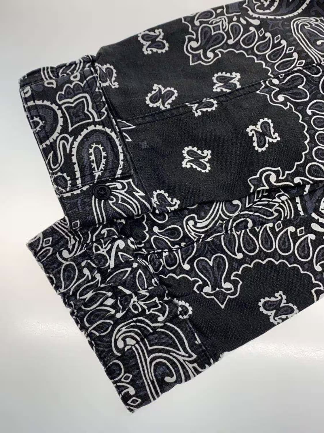 SACAI LONG SLEEVE BANDANA PRINT T-SHIRT  상품이미지3