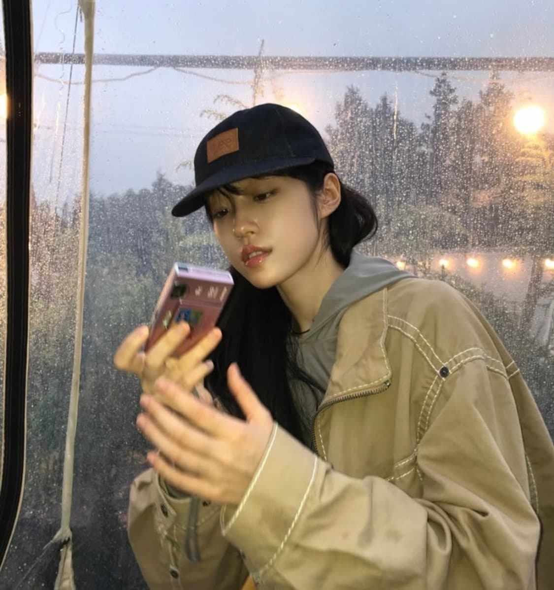 노윤서 착용) 트루릴리젼 노블 자켓 다크베이지 상품이미지1