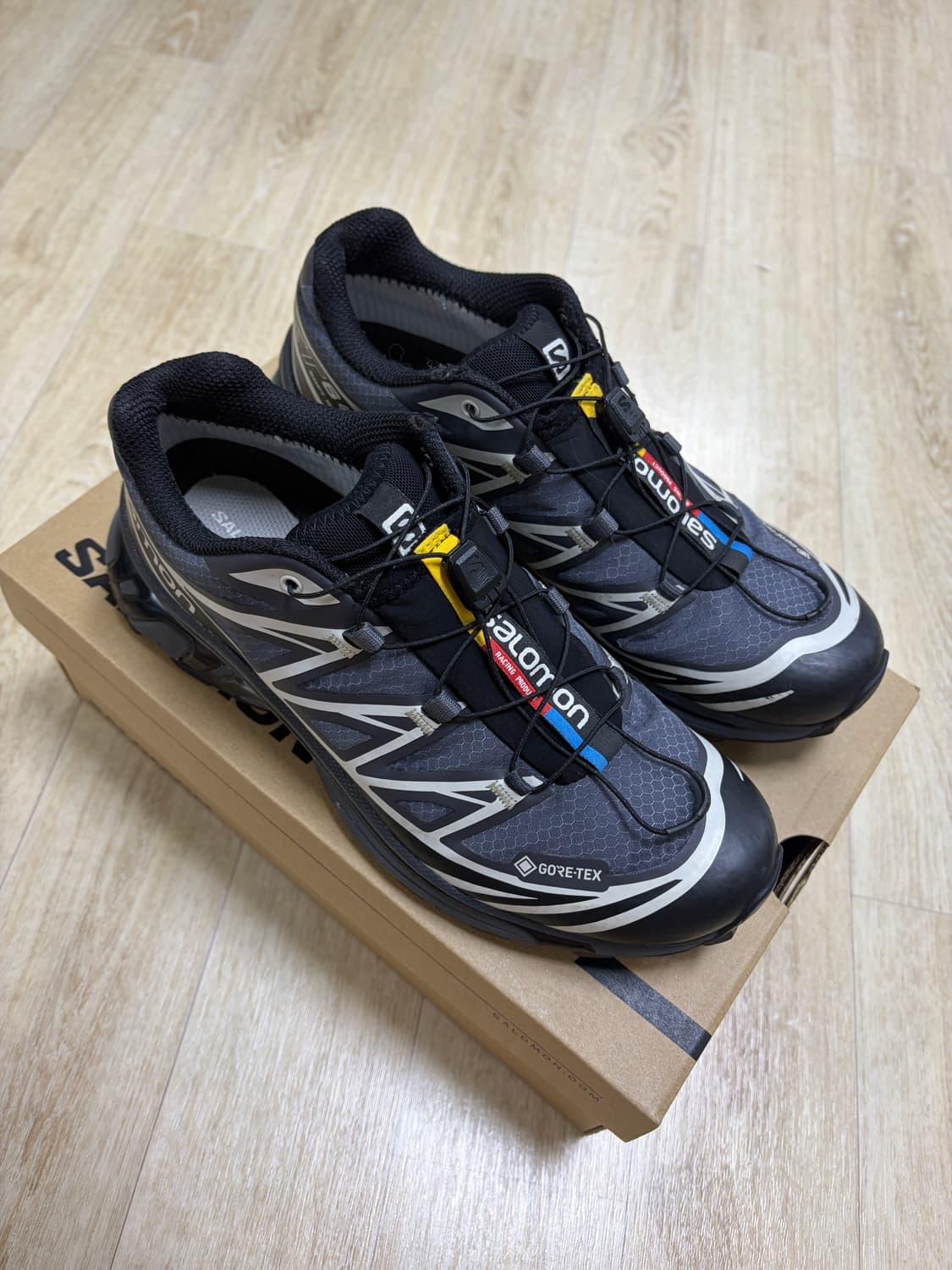 살로몬 에보니 245 상품이미지1