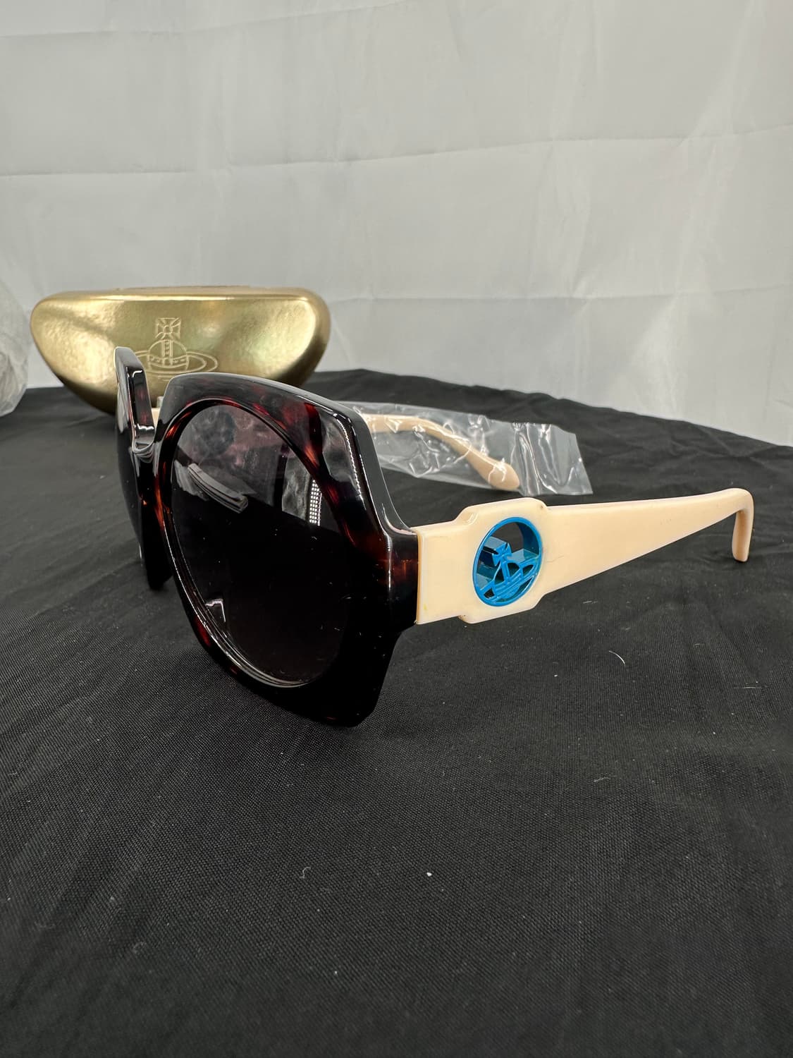  [새상품 무료배송] Made In Italy 비비안웨스트우드 선글라스 상품이미지3