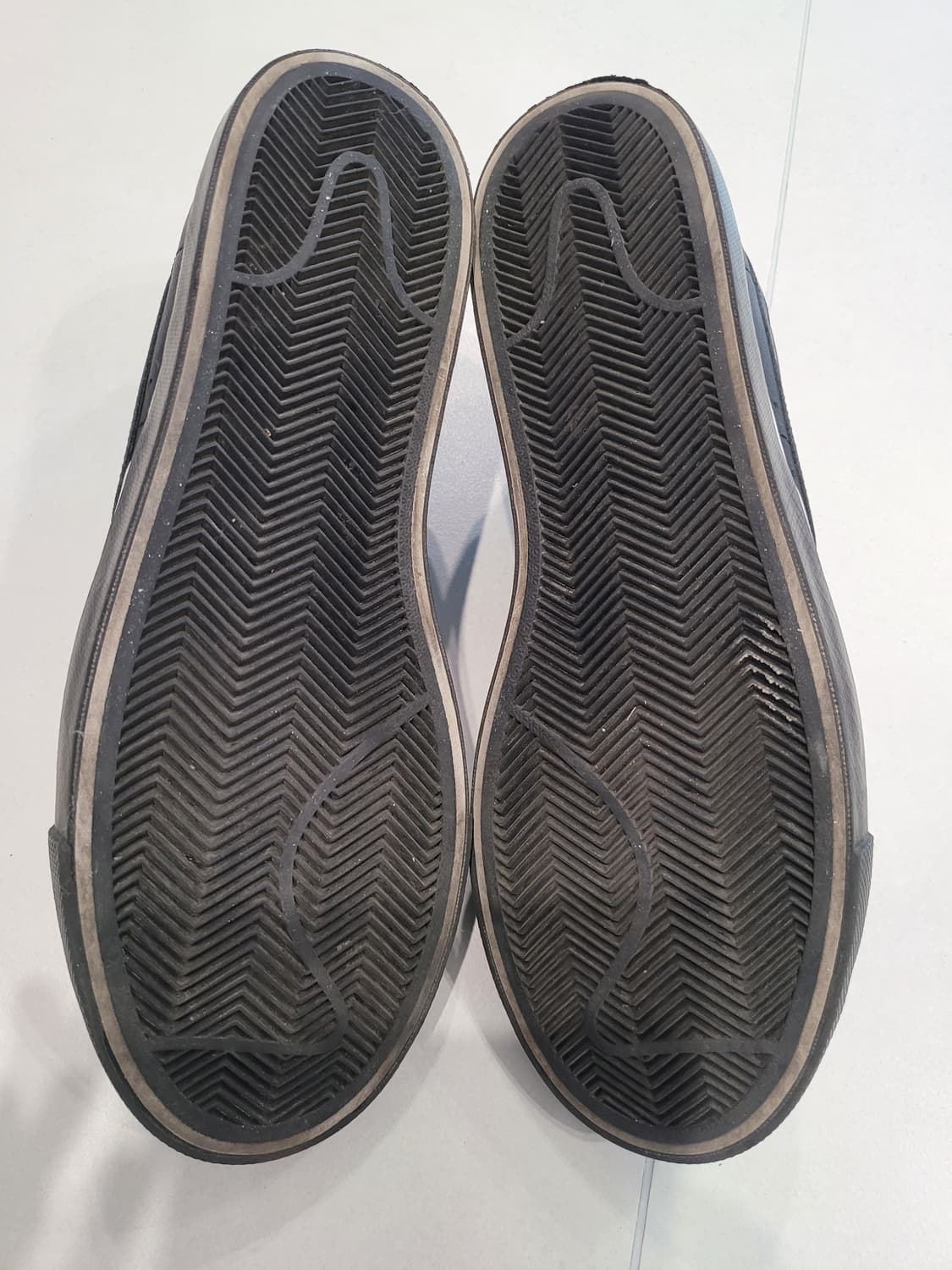 280 단순한 블랙 그 이상, 꼼데가르송이 재해석한 나이키의 유산 상품이미지5