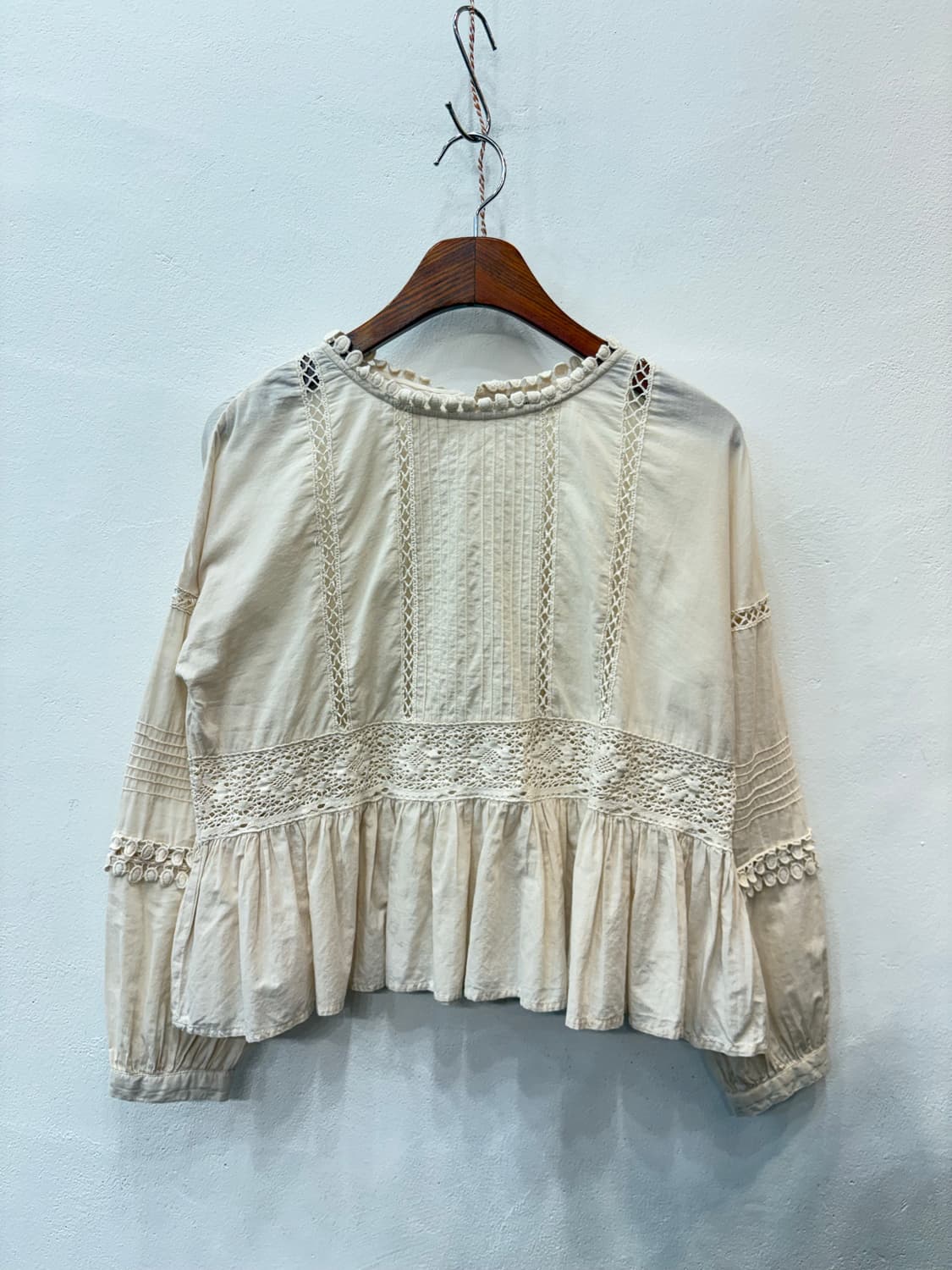 아이보리 코튼 블라우스  상품이미지1