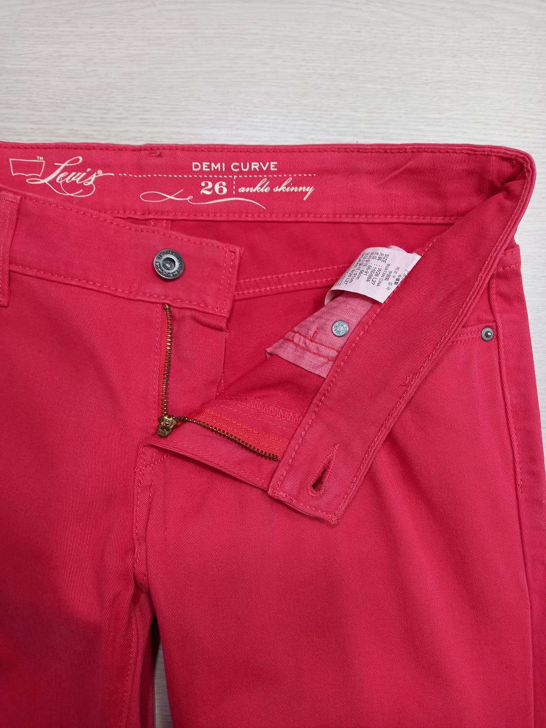 27 리바이스 DemiCurve 골반 스판스키니 레드 27-584 상품이미지6