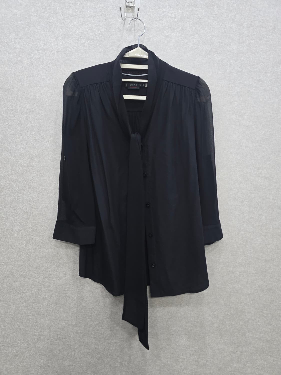 실크 블랙 스카프 블라우스/앨리스 앤 올리비아 ALICE & OLIVIA 상품이미지1