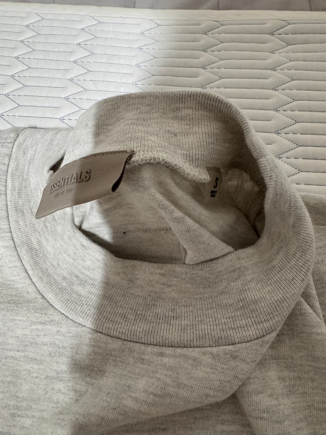 피오갓 에센셜 반팔 s 상품이미지3