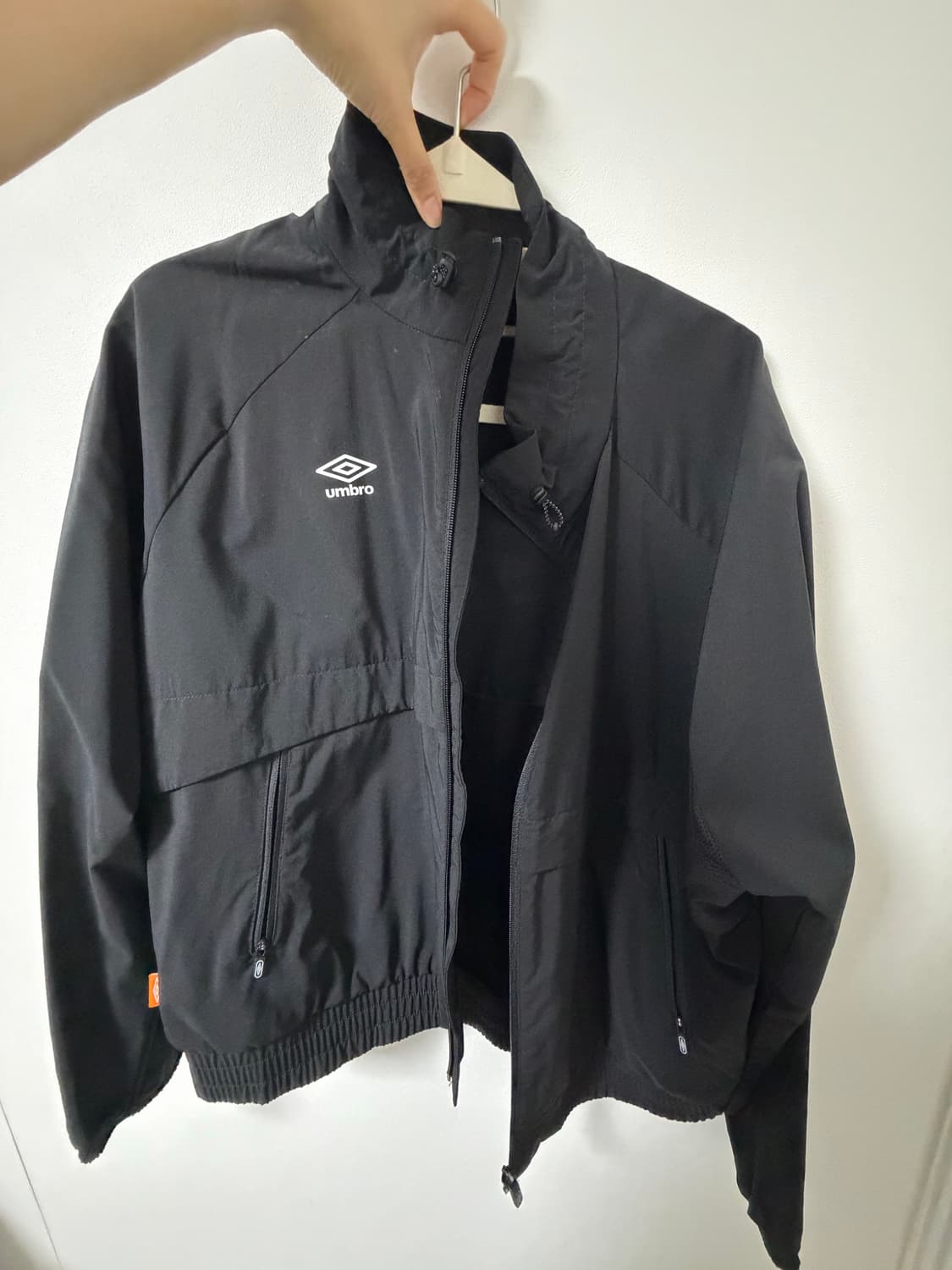 엄브로 바람막이 상품이미지1