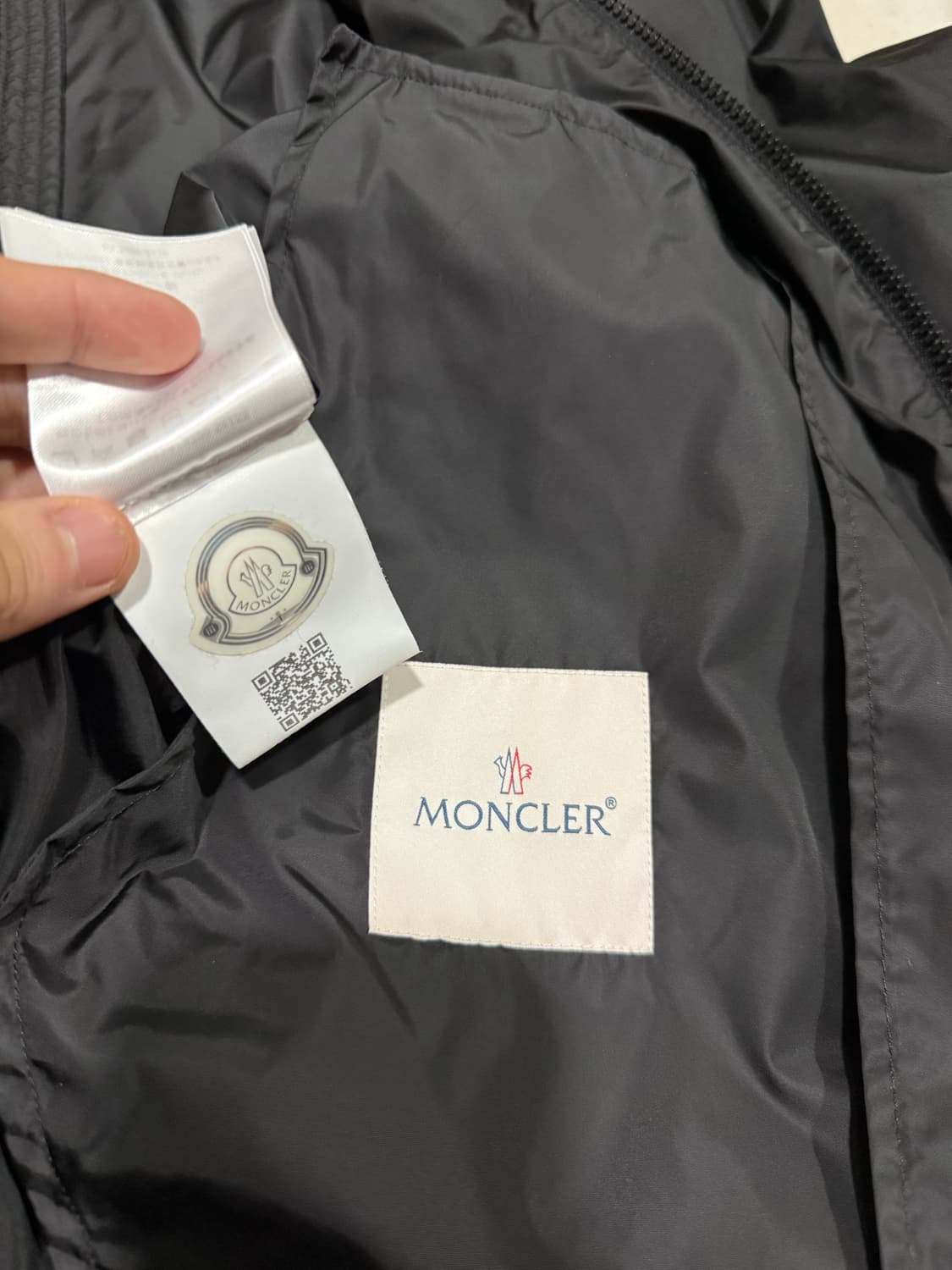 [당일출고,4사이즈] 몽클레어 그림퍼스 바람막이 상품이미지8