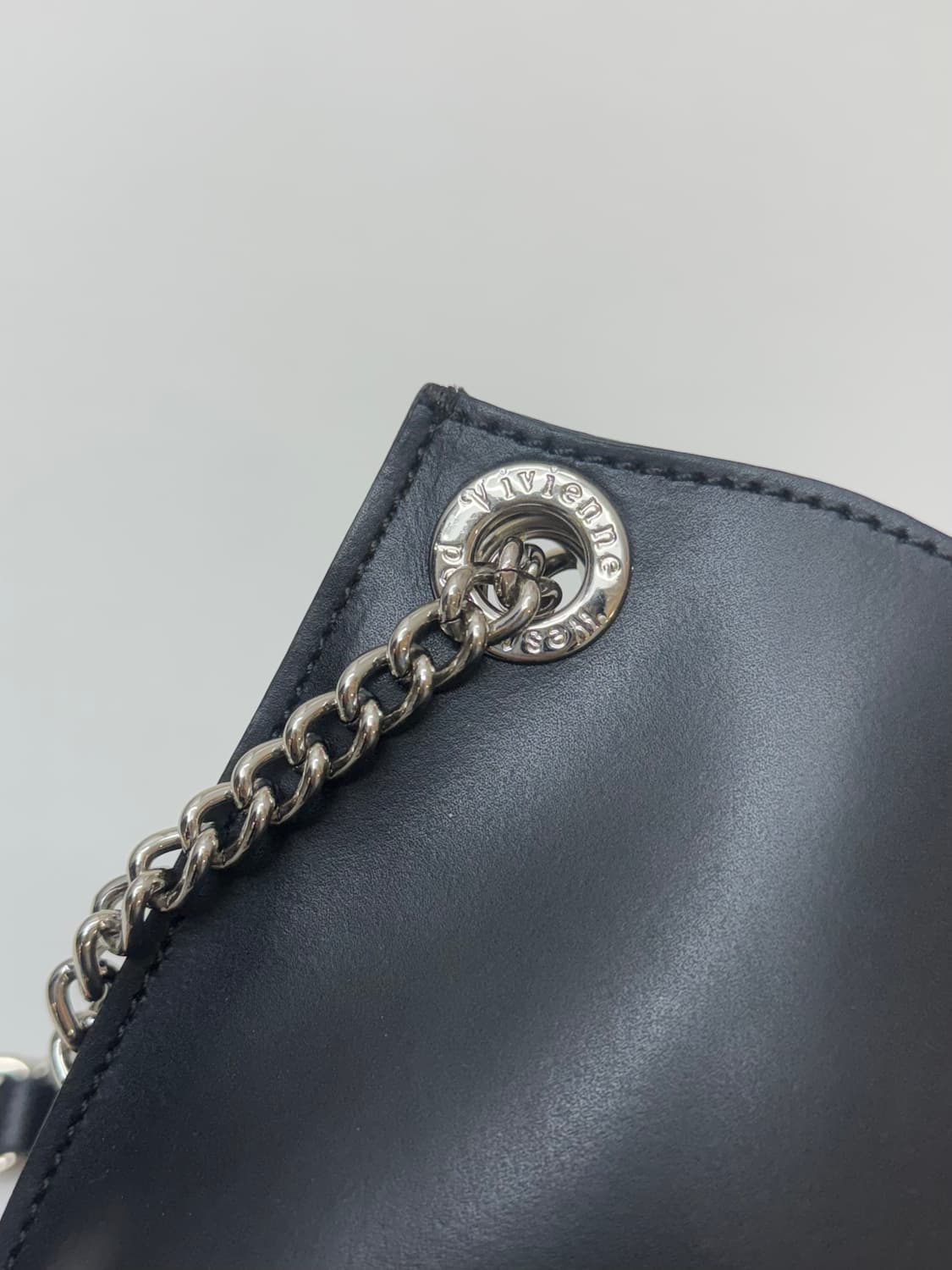 Vivienne Westwood 비비안 웨스트우드 코린나 스몰 토트백 상품이미지4