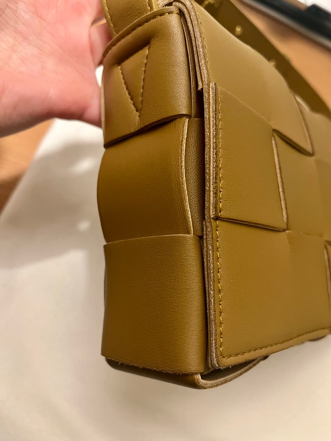 보테가베네타 카세트백 올리브 상품이미지4