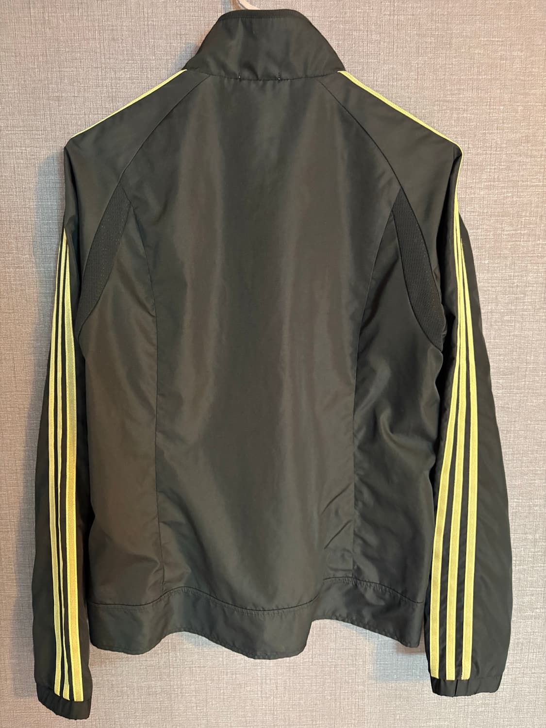 아디다스 CLIMAPROOF 바람막이 S 상품이미지6