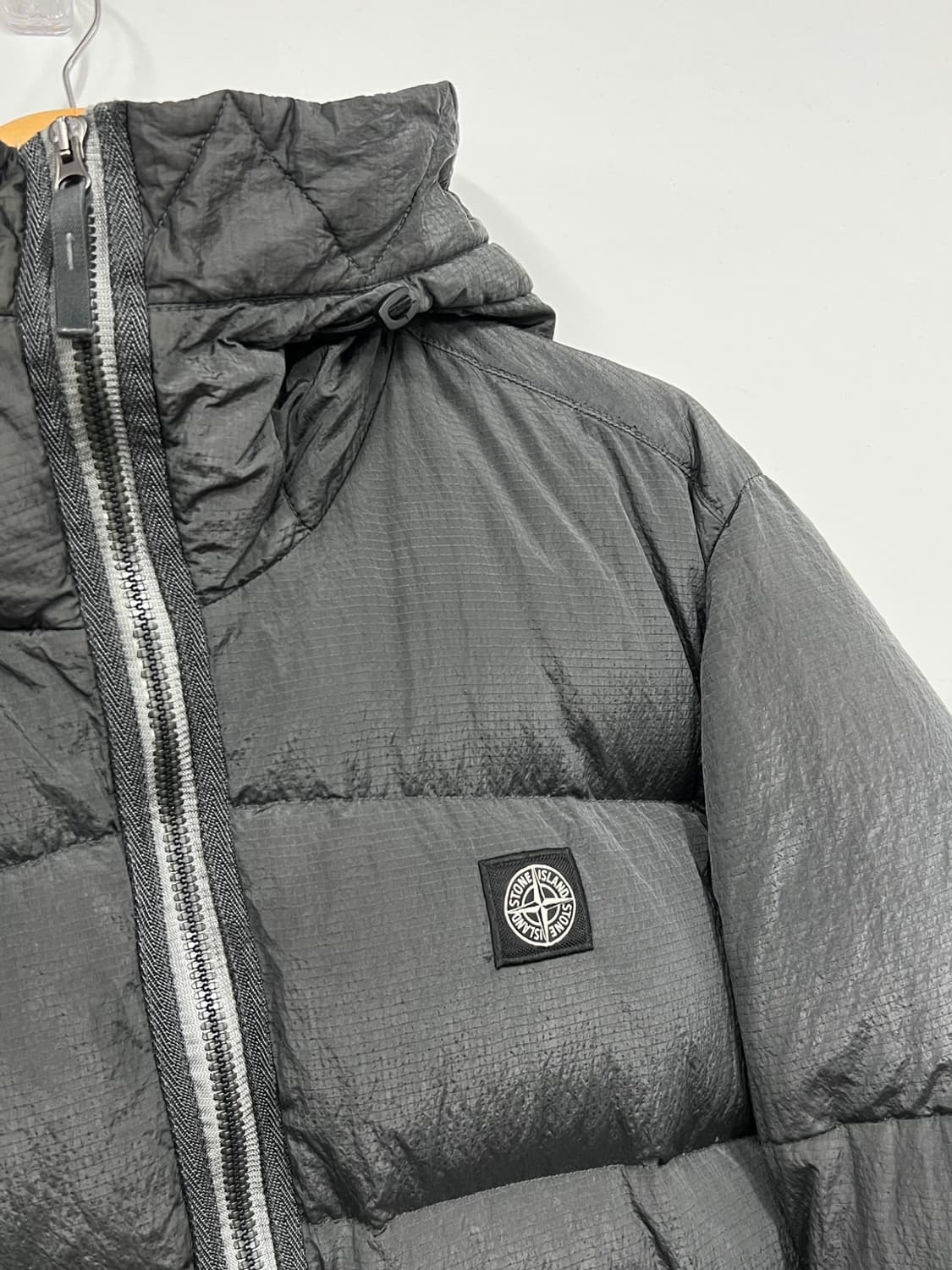 스톤아일랜드 나일론 메탈 와트로 립스탑 덕다운 패딩 상품이미지2