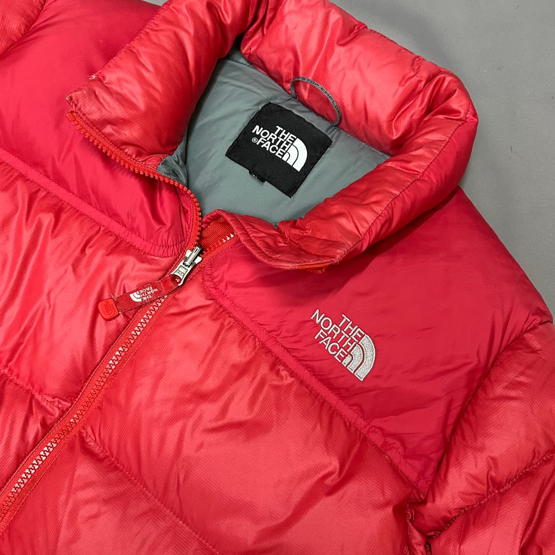 노스페이스 구스다운 눕시 700 레드 패딩 95 상품이미지4