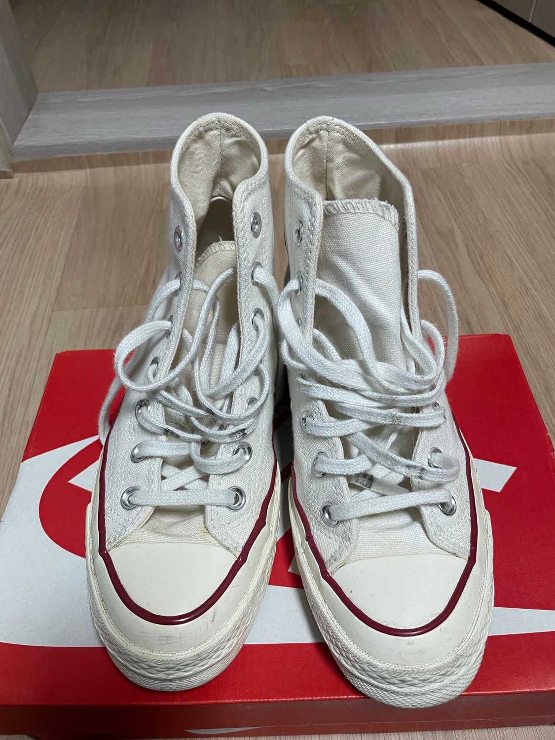 컨버스 척테일러 하이 240 상품이미지1