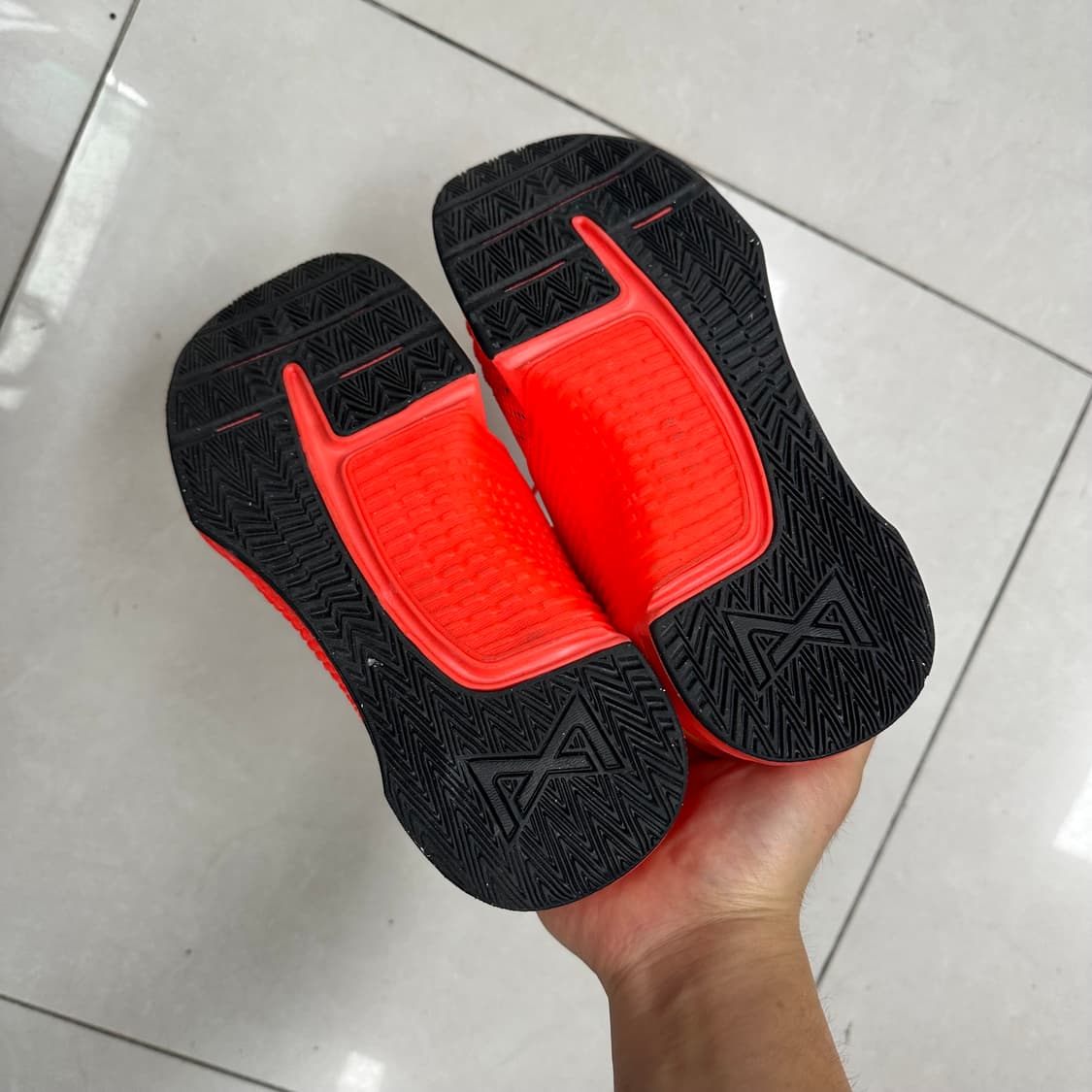 [255] 나이키 메트콘 9 브라이트 크림슨 블랙 헬스화 운동화 상품이미지6