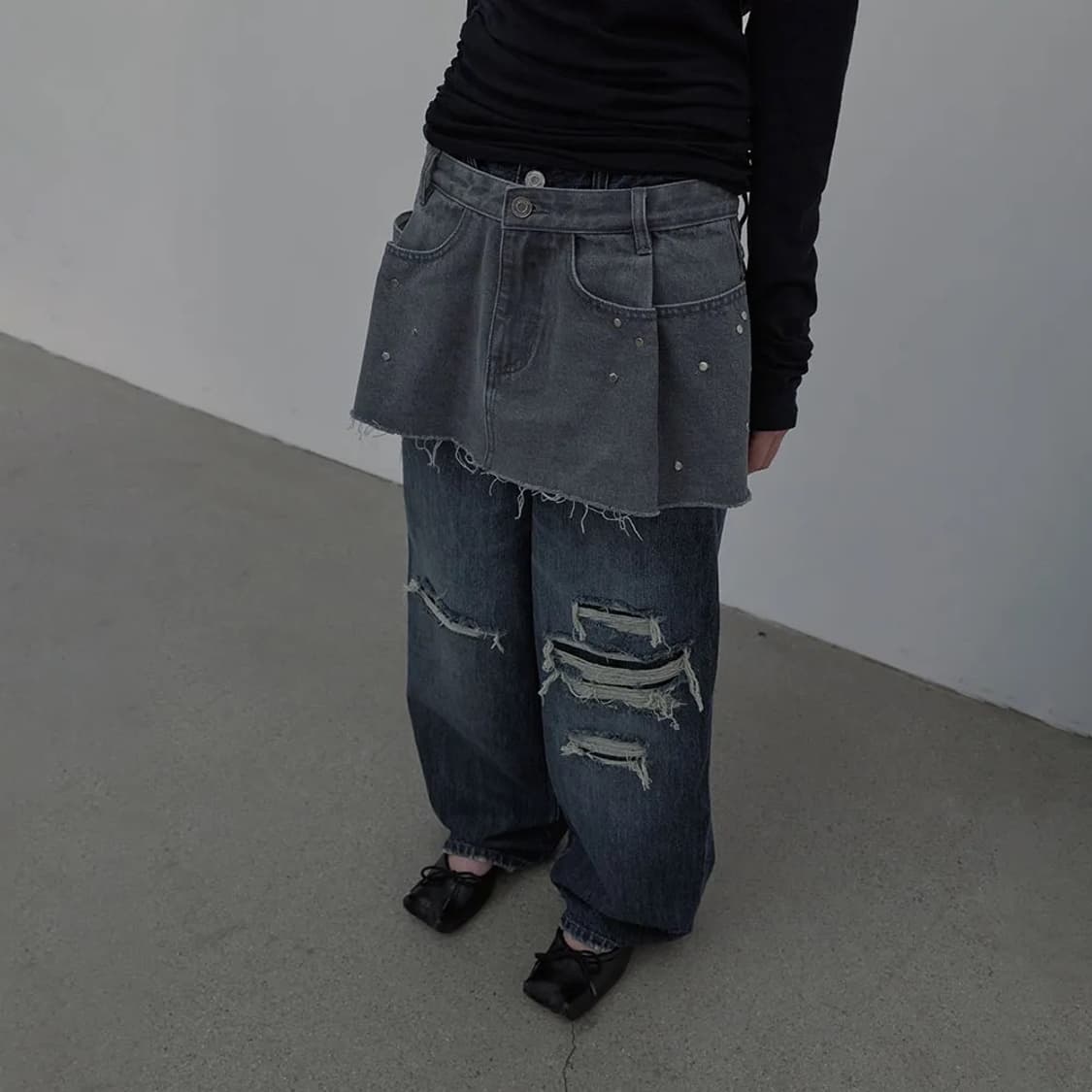 LCDC RAW-CUT STUD DENIM SKIRT 상품이미지2