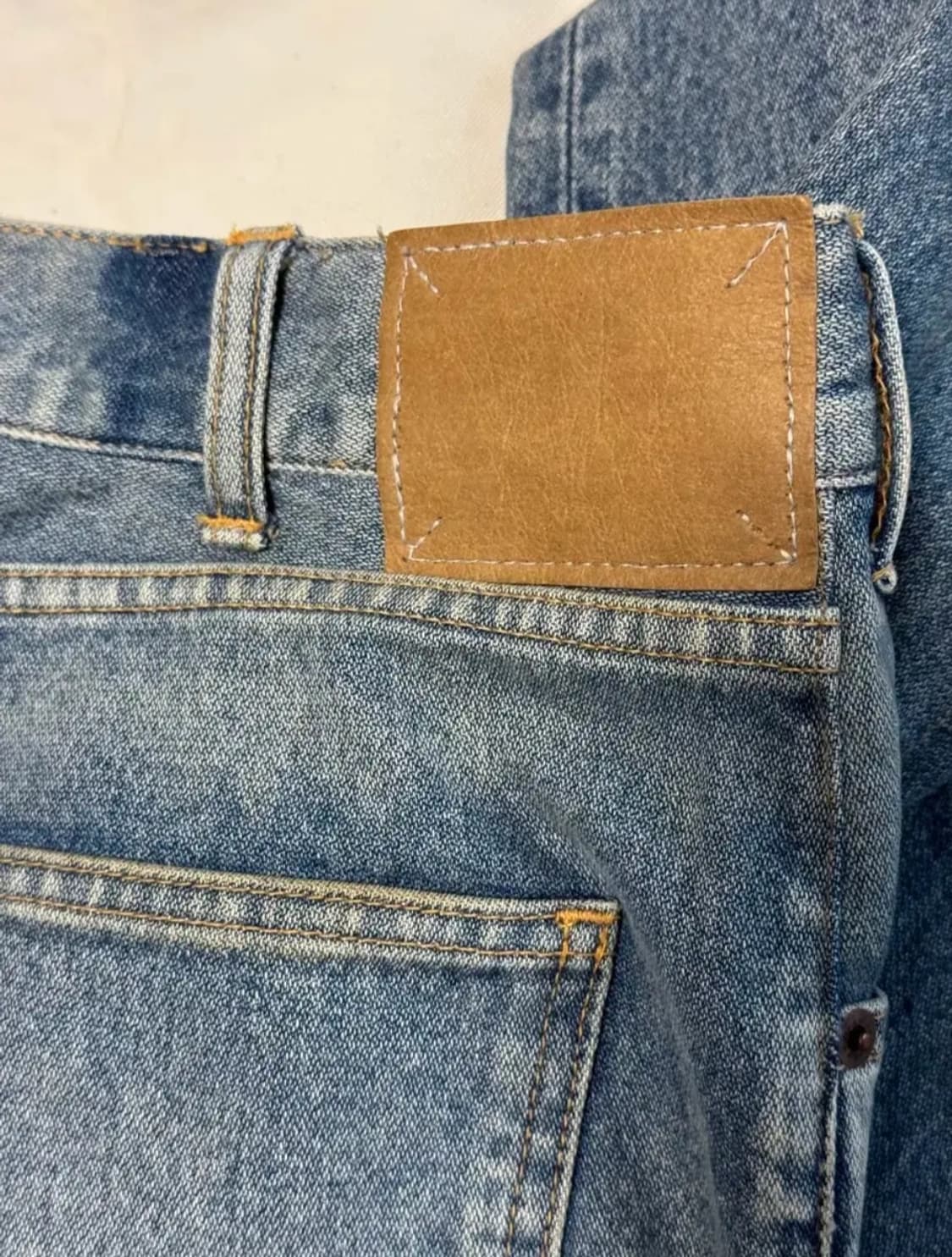 셀린느 피어워시 플레어진 32 상품이미지7