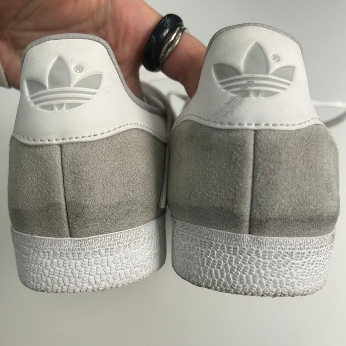 ADIDAS 가젤 그레이 투 화이트 230 상품이미지6